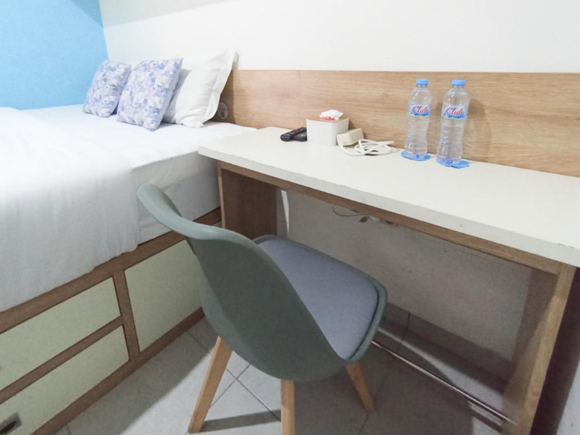 Hotel Ofo Kost Premium Kampung Inggris Pare Syariah Mitra Reddoorz Exterior foto