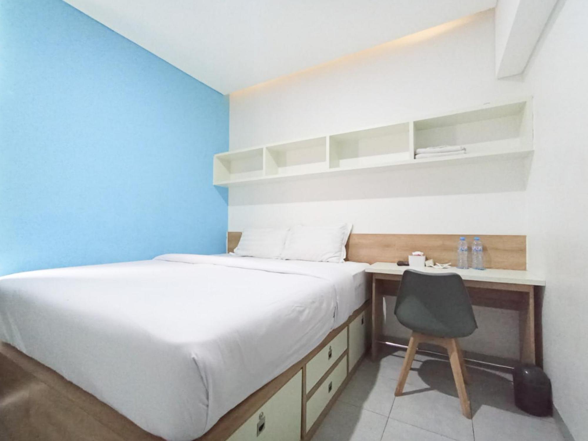 Hotel Ofo Kost Premium Kampung Inggris Pare Syariah Mitra Reddoorz Exterior foto